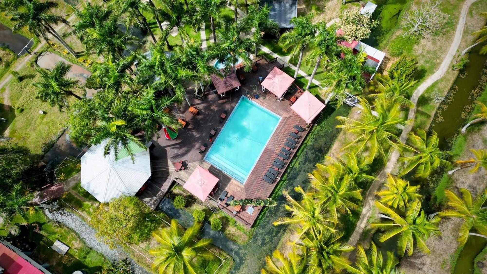 Plantage Resort Frederiksdorp ปารามารีโบ ภายนอก รูปภาพ
