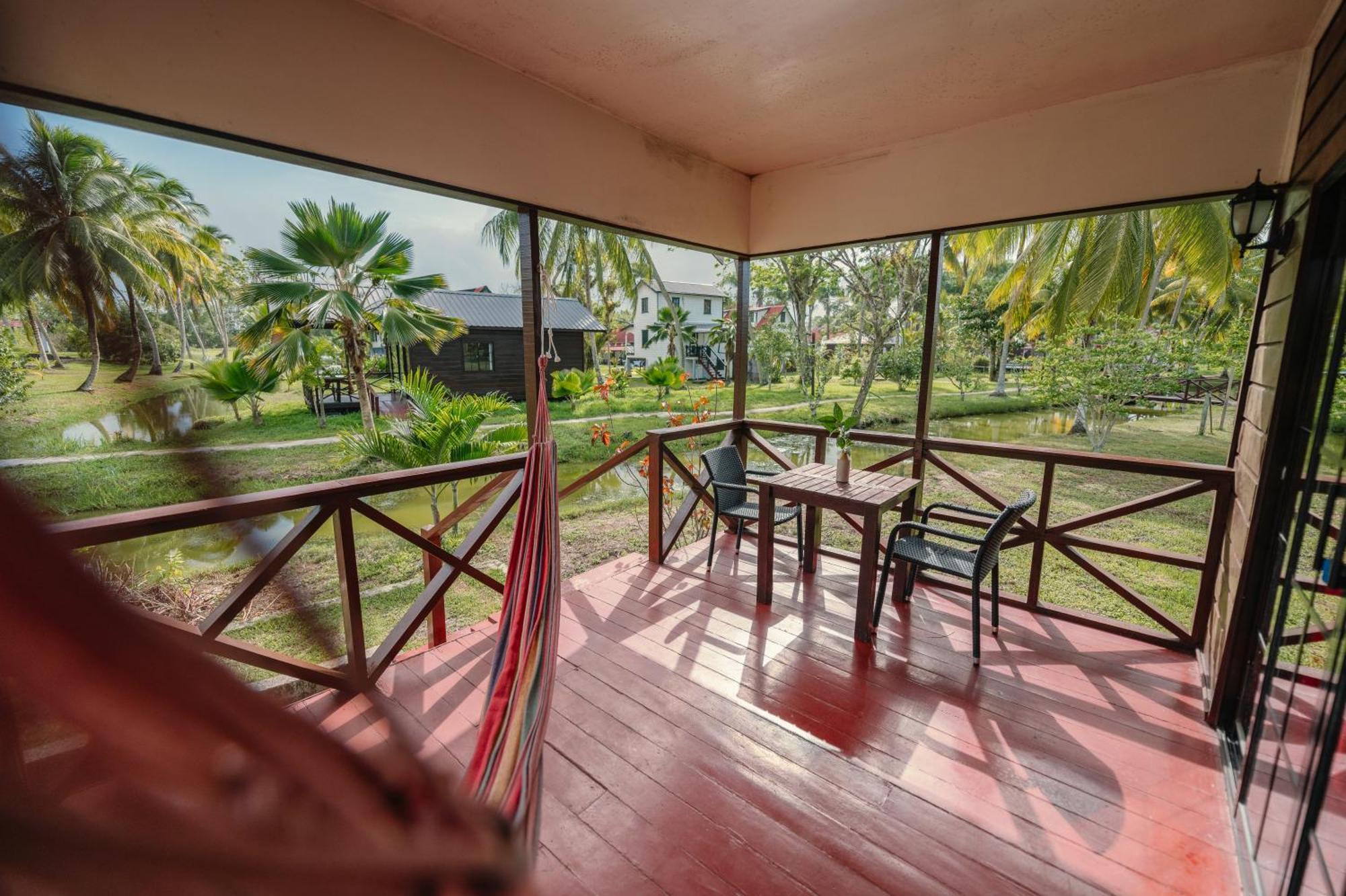 Plantage Resort Frederiksdorp ปารามารีโบ ภายนอก รูปภาพ